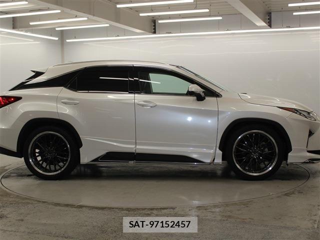 Lexus RX 2017-03 6011910-3