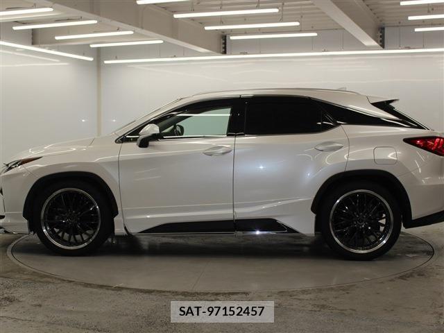 Lexus RX 2017-03 6011910-7