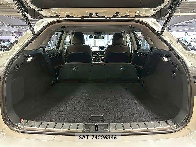 Lexus RX 2022-05 6216516-19