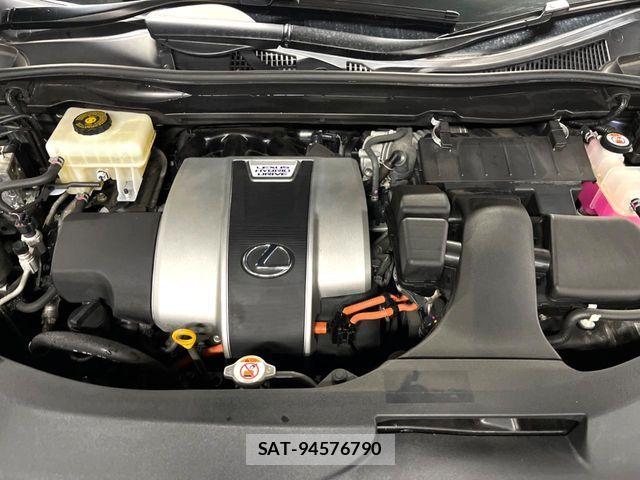 Lexus RX 2019-09 6305022-17