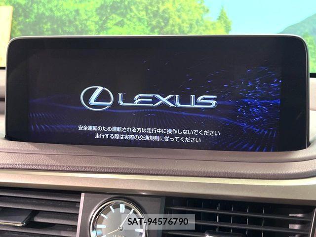 Lexus RX 2019-09 6305022-3