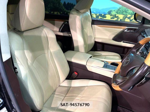 Lexus RX 2019-09 6305022-7