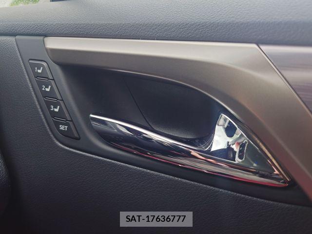 Lexus RX 2021-04 6612941-20