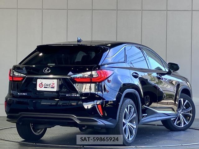 Lexus RX 2017-10 6612943-21