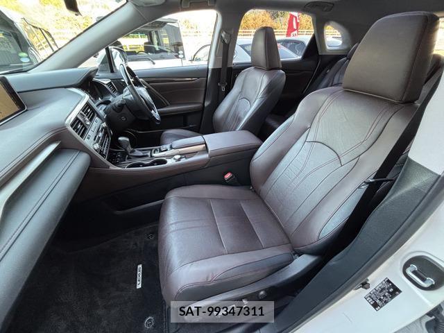 Lexus RX 2016-02 6672319-18