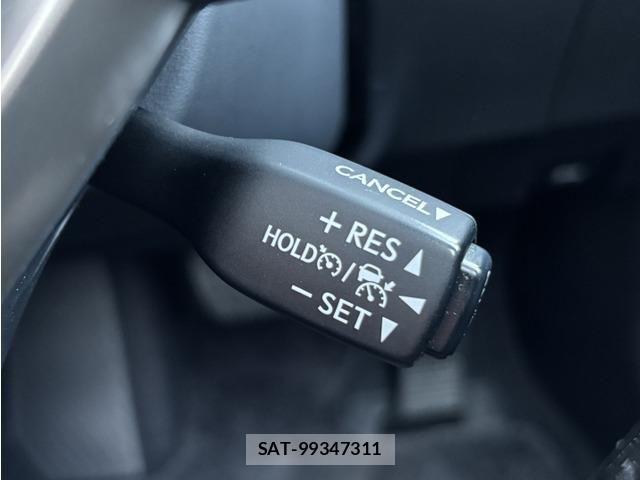 Lexus RX 2016-02 6672319-8
