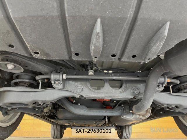 Lexus RX 2018-04 6716564-17