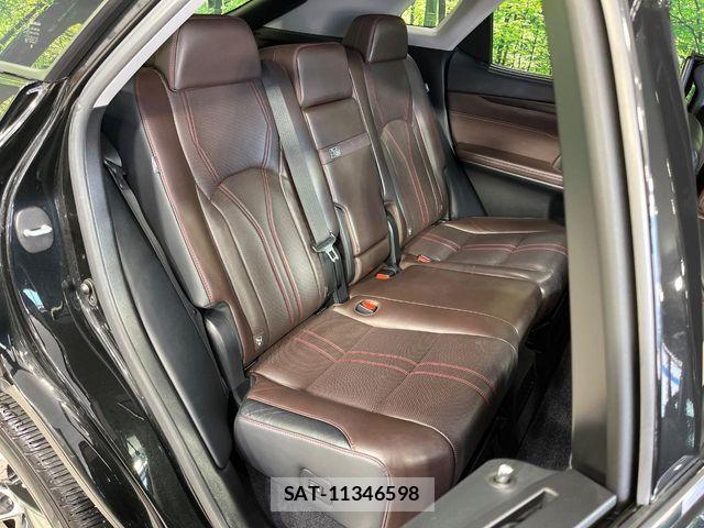 Lexus RX 2018-12 6752268-9
