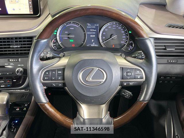 Lexus RX 2018-12 6752268-11