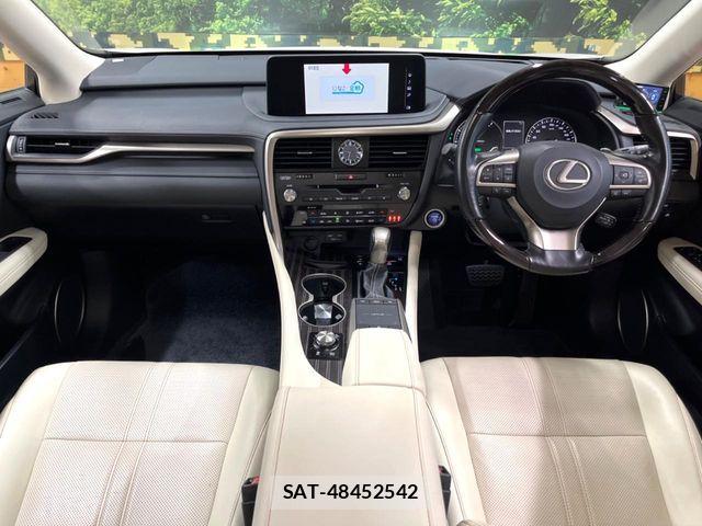 Lexus RX 2021-05 6815750-1