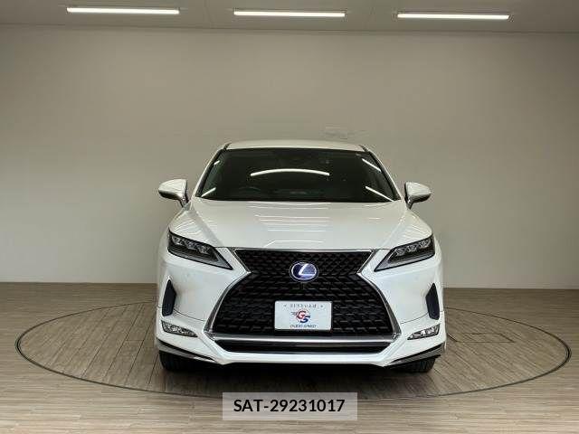 Lexus RX 2021-07 6815753-13
