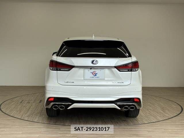 Lexus RX 2021-07 6815753-14