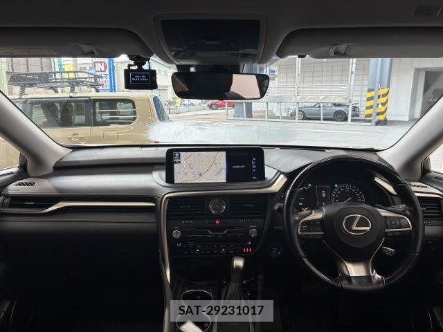Lexus RX 2021-07 6815753-2