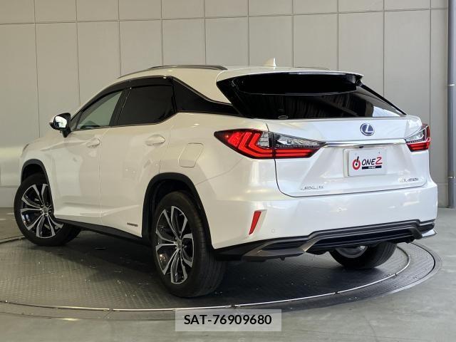 Lexus RX 2018-04 6907852-1
