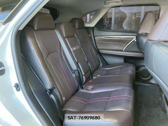 Lexus RX 2018-04 6907852-19