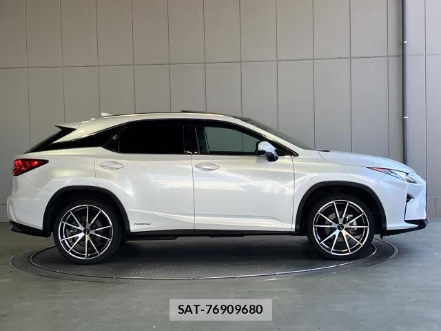 Lexus RX 2018-04 6907852-29