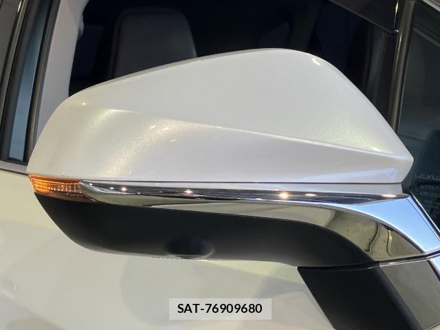 Lexus RX 2018-04 6907852-4