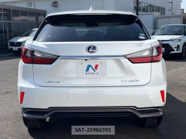 Lexus RX 2018-07 7020794-14