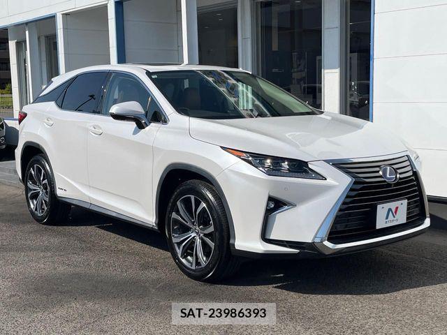 Lexus RX 2018-07 7020794-15
