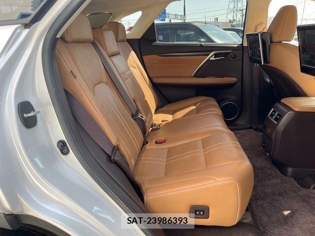 Lexus RX 2018-07 7020794-8