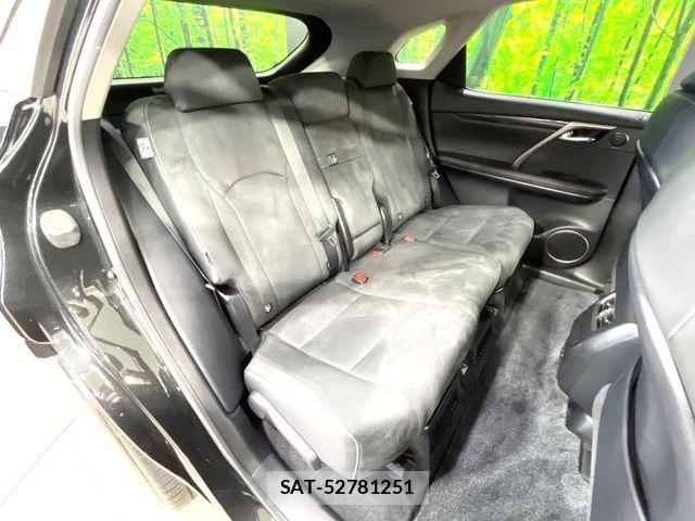 Lexus RX 2021-04 7059324-9