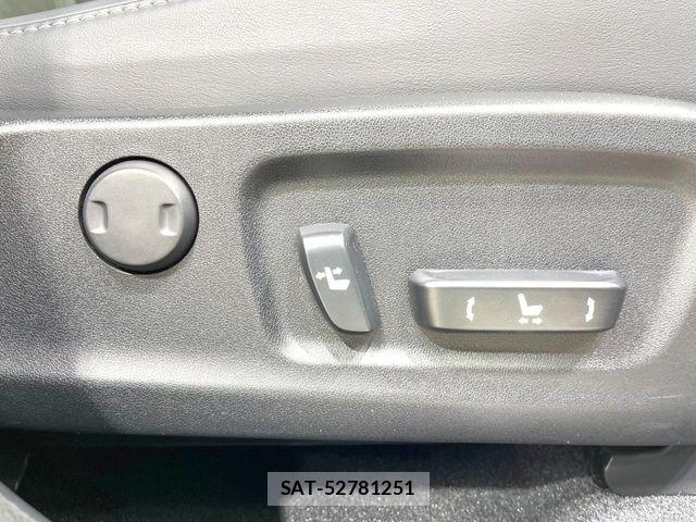 Lexus RX 2021-04 7059324-7