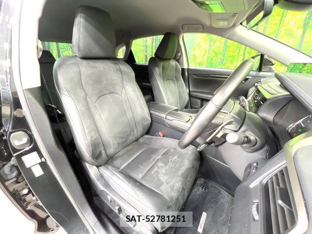 Lexus RX 2021-04 7059324-8