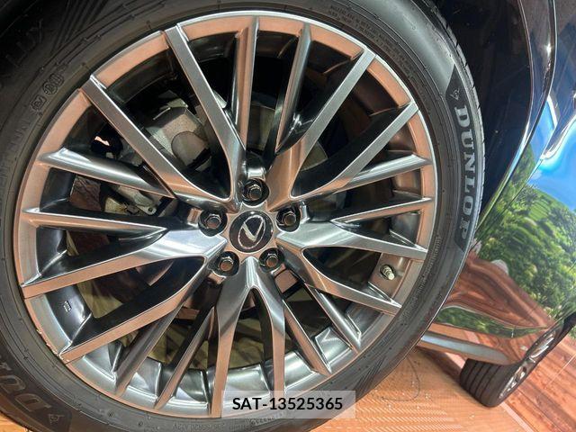 Lexus RX 2021-05 7059325-12