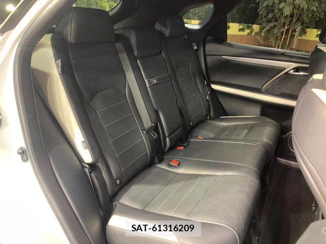 Lexus RX 2021-06 7059313-9