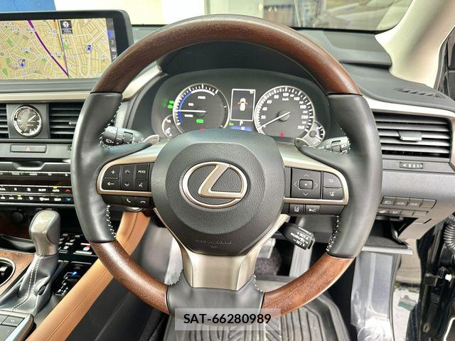 Lexus RX 2022-09 7059315-11