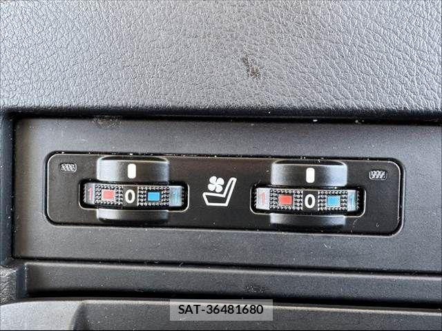 Lexus RX 2014-05 7221134-24