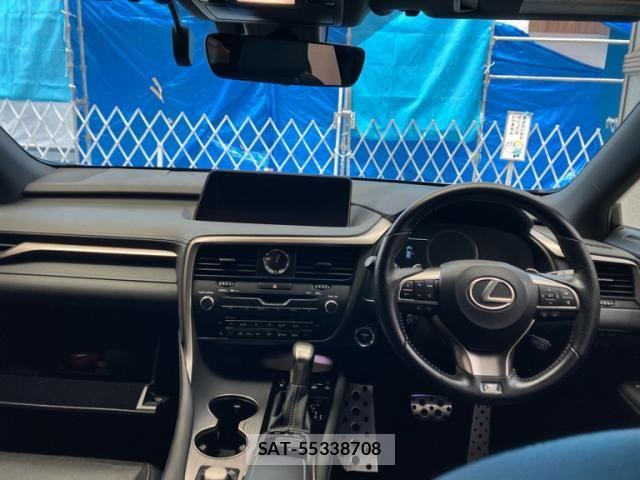 Lexus RX 2017-06 7215793-13