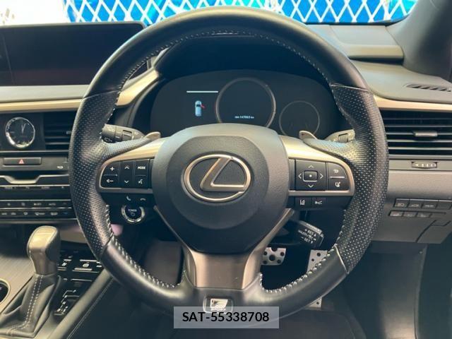 Lexus RX 2017-06 7215793-18