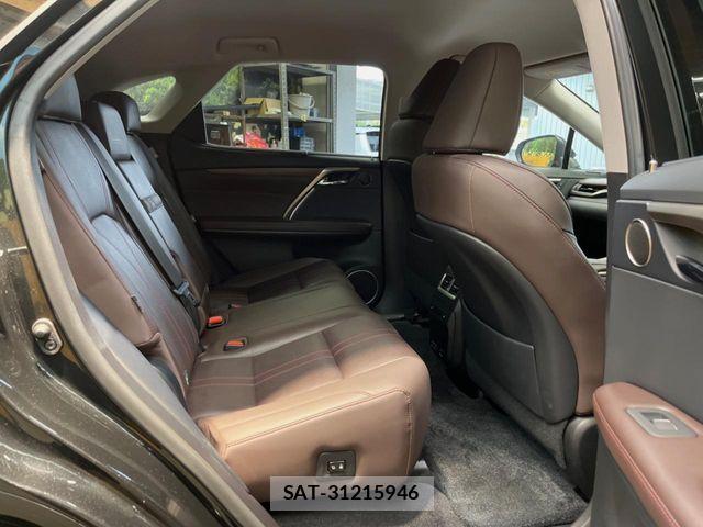 Lexus RX 2021-02 7221136-10
