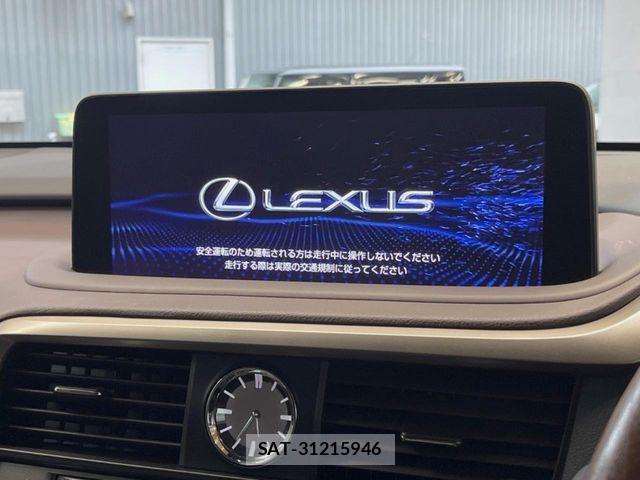 Lexus RX 2021-02 7221136-2