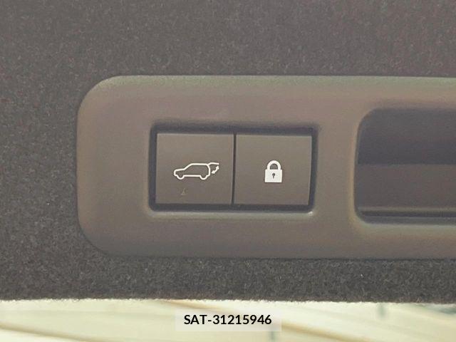 Lexus RX 2021-02 7221136-5