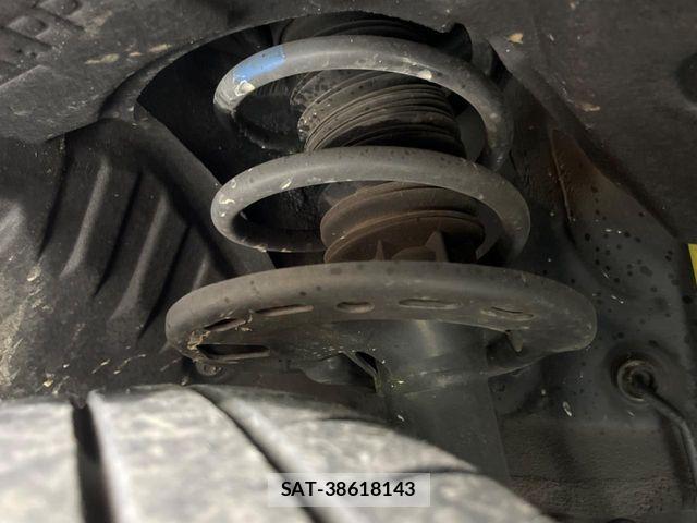 Lexus RX 2021-03 7221135-19