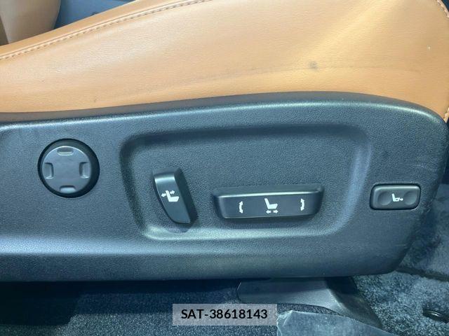 Lexus RX 2021-03 7221135-5