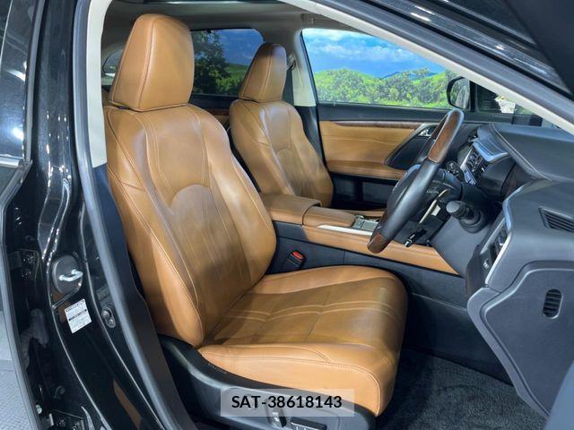 Lexus RX 2021-03 7221135-7