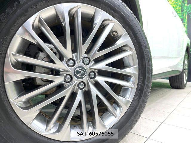 Lexus RX 2020-06 7251361-14