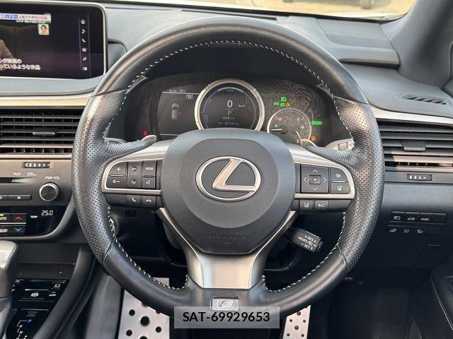 Lexus RX 2018-03 7251369-11