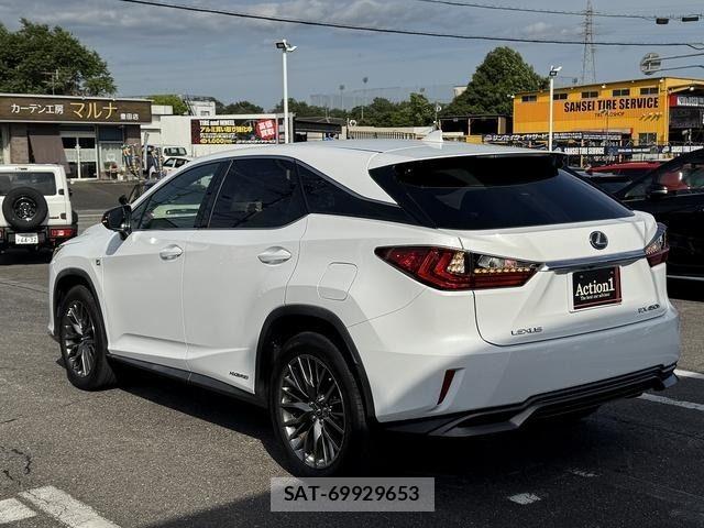 Lexus RX 2018-03 7251369-3
