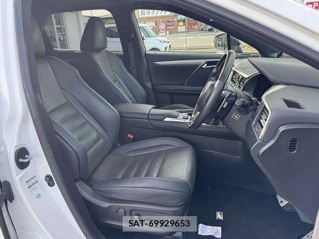 Lexus RX 2018-03 7251369-8