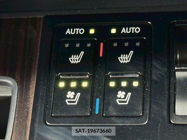 Lexus RX 2020-01 7251364-10