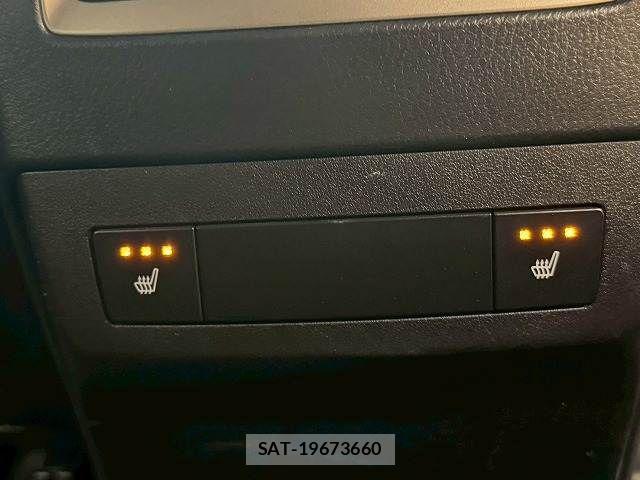 Lexus RX 2020-01 7251364-11