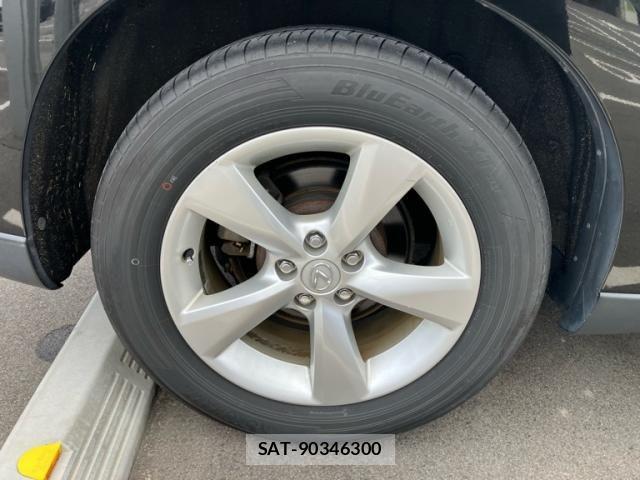 Lexus RX 2012-09 7272247-6