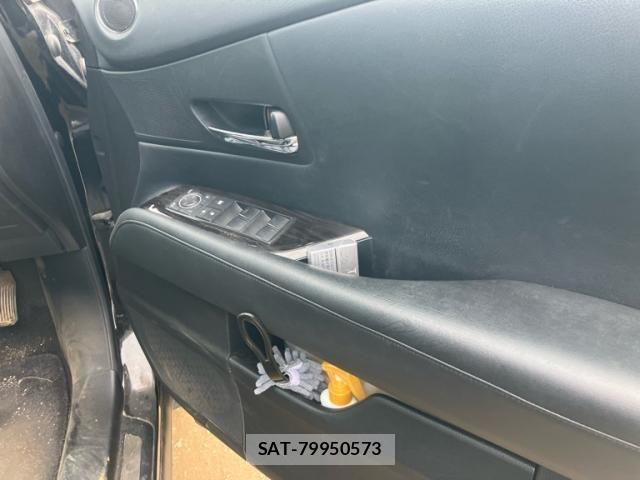 Lexus RX 2010-02 7328097-11