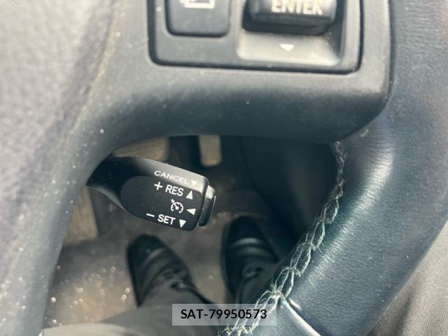 Lexus RX 2010-02 7328097-16