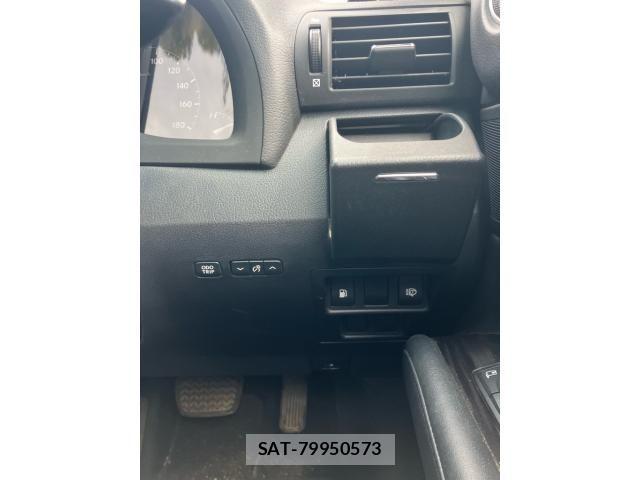 Lexus RX 2010-02 7328097-18