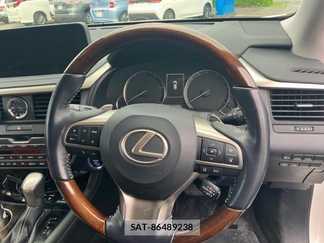 Lexus RX 2021-09 7358562-17